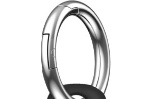 Airtag Holder Air Tag Case with Keychain, Anti-Scratch Airtags Key Chain for Apple Air Tags, Airtag Accessories for GPS Item Finder Tracker, Black