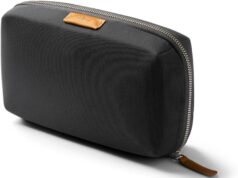 Bellroy Tech Kit (Tech Accessories Organizer Pouch, Zipper Closure Design, Stores Power Bank, Phone Charger, Cables & More, Internal)