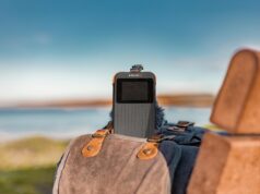 SIMO Solis Lite 4G LTE Portable WiFi Mobile Hotspot with 1GB/Month Lifetime Data Included, Local & International Coverage Router, Multi-Carrier Access, No Contract or SIM Card Required (Renewed)