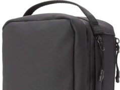 NOMATIC Toiletry Bag for Travel – Great for Travel Size Toiletries – Travel Essentials Wash Bag – Travel Makeup Bag, (Black), Large V2