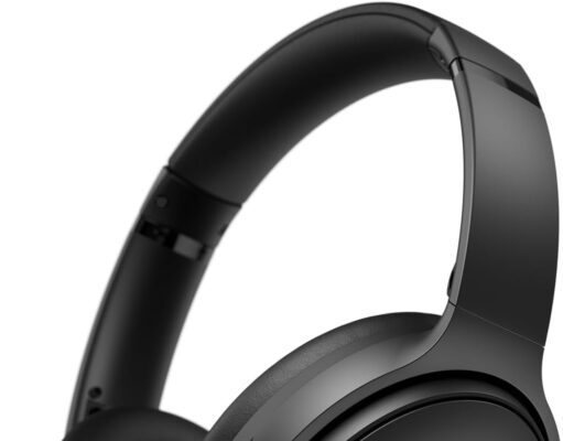 Bose QuietComfort Wireless Noise Cancelling Headphones, Bluetooth Over Ear Headphones with Up to 24 Hours of Battery Life, Black (Renewed)