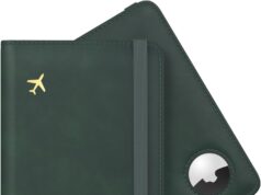 Stouchi Passport Holder with Airtag Slot, Airtag Passport Wallet for Men, Slim Leather Passport Holder Case Family for Travel Anti-Lost, Green