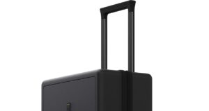 LEVEL8 Hard Shell Carry on Luggage Airline Approved, Carry on Suitcases with Wheels, Lightweight Luminous Textured Travel Luggage, Tsa Approved, 20 Inch Small Carry-On, Black