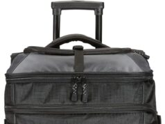 Amazon Basics Ripstop Wheeled Travel Duffel Bag, Telescoping Handle, 30″, Black