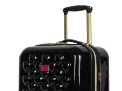 Betsey Johnson Designer 20 Inch Carry On – Expandable (ABS + PC) Hardside Luggage – Lightweight Durable Suitcase With 8-Rolling Spinner Wheels for Women (Heart to Heart Black)