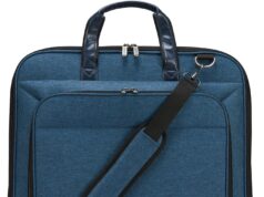 Amazon Basics Carry-On Garment Bag for Travel and Business Trips with Shoulder Strap – Navy